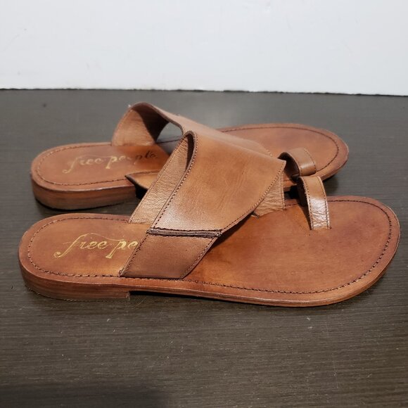 Free People Brown Sant Antoni Leather Asymmetrical Strap Toe Loop Sandals EU 40 - Picture 1 of 11